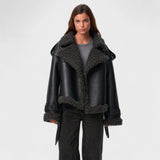 Elwira - Płaszcz z Wełny Owczej com paskiem